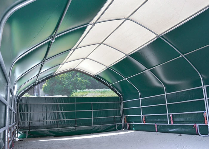 Beispiel von einem Pferdeunterstand Edelross Weidezelt