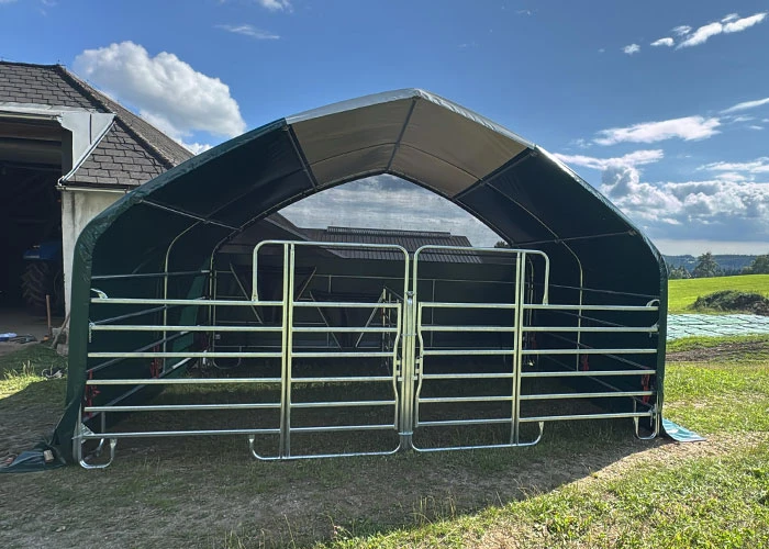 Beispiel von einem Pferdeunterstand Edelross Weidezelt